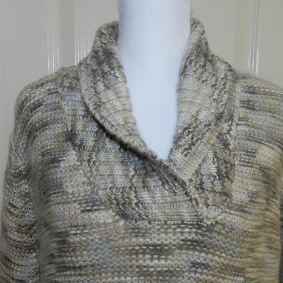 Liz Claiborne Sweater Tunic - Picture 3 of 10